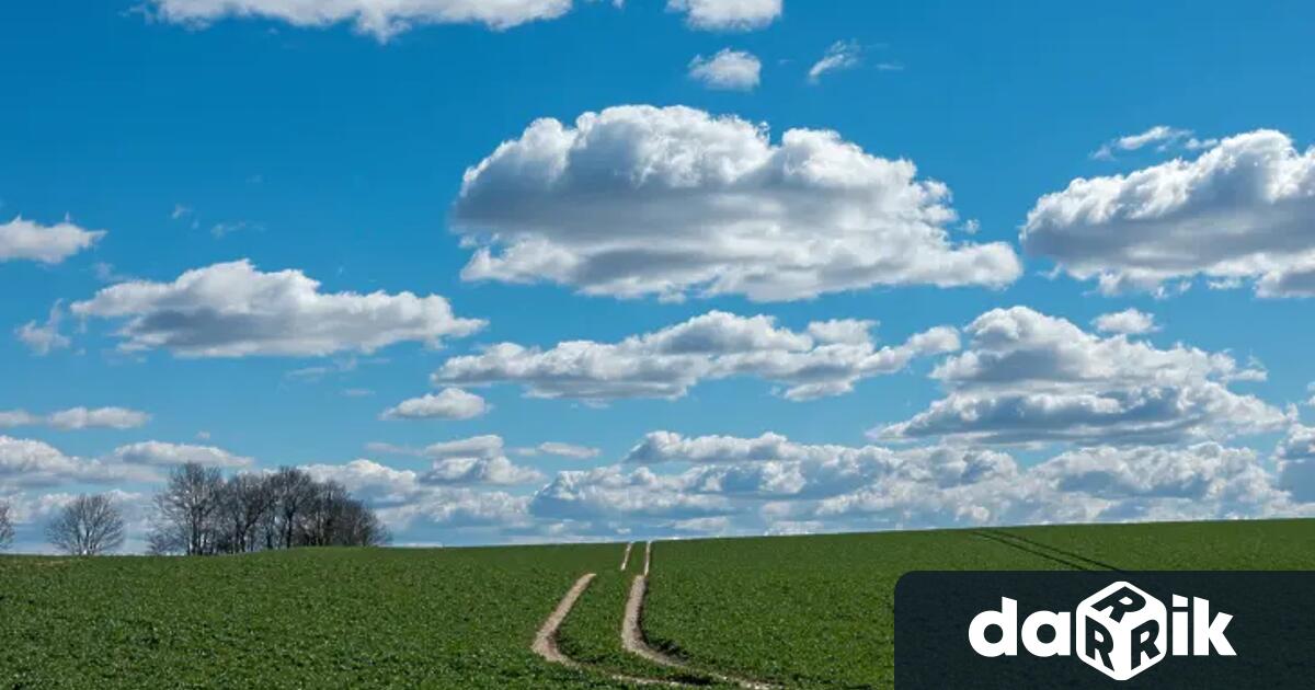 Съботният ден ще е приятен за разходка макар синоптичната прогноза