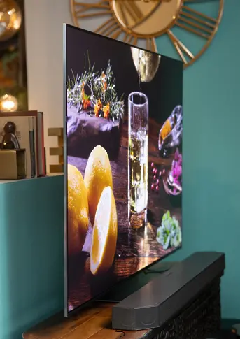  Samsung AI TV: Големият екран – портал към нови измерения 