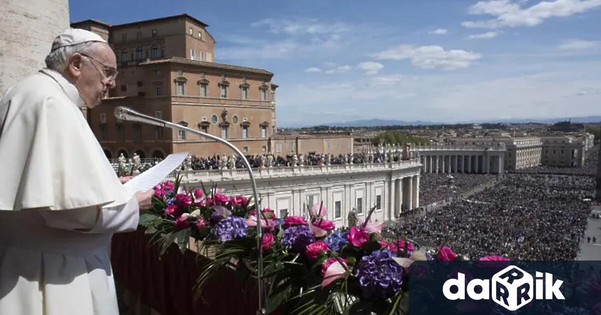 Папа Франциск планира в неделя да направи първата си публична
