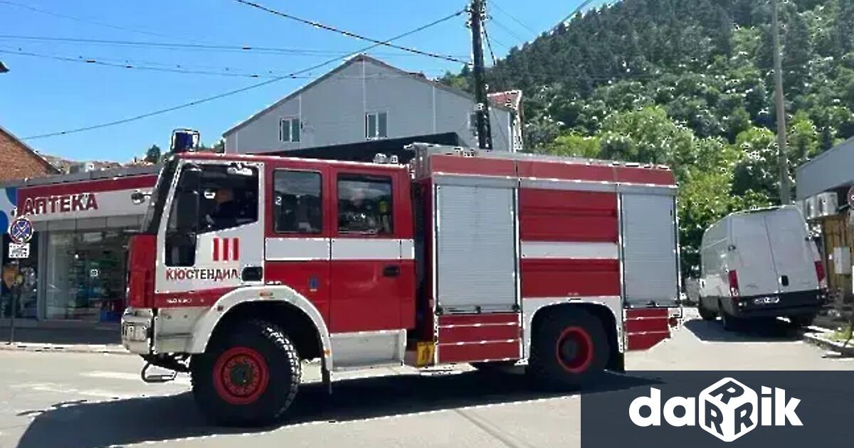 4 пожара са гасили вчера екипи на районните служби ПБЗН