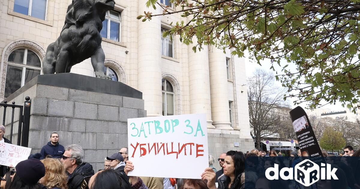 Протести в цялата страна срещу насилието над животни Демонстрации има