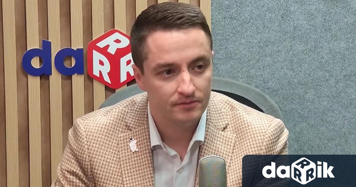 Радостин Василев излезе герой и жертва какъвто всъщност не е