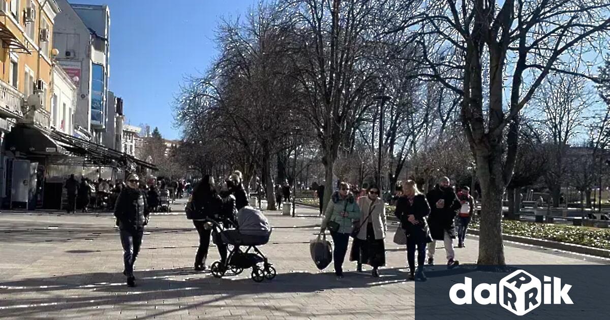 В петък облачността ще е променлива но ще има и
