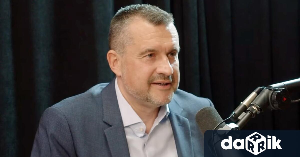 Основният виновник продуцент и почва Делян Пеевски да разцъфти се