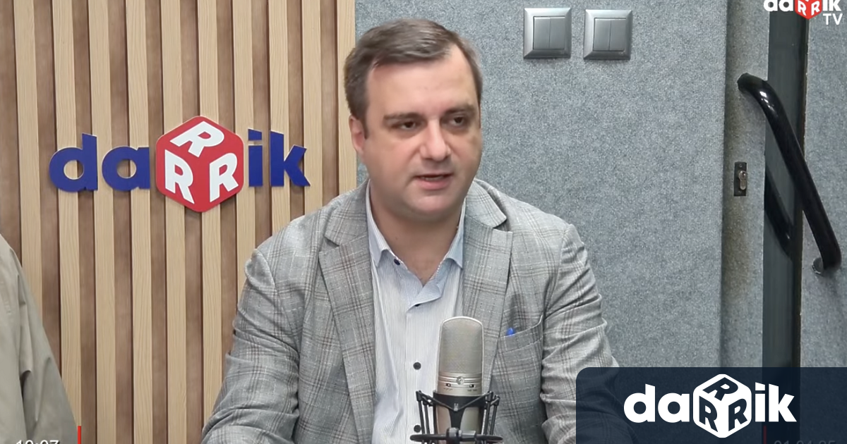 Все повече млади хора в България се интересуват от политика