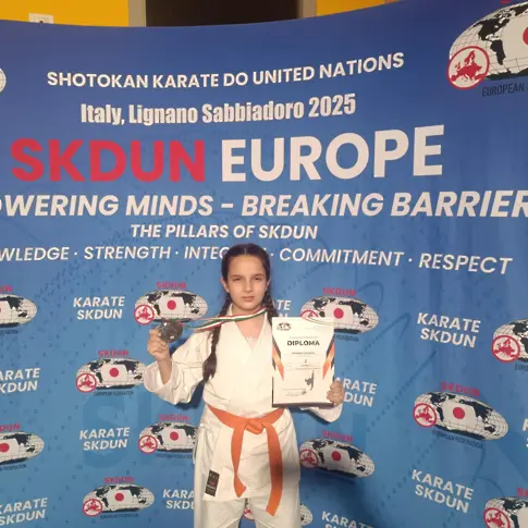  Сребро от Европейско по Шотокан карате-до и второ място в Турнир по Народни битки за ученици на НУ Христо Ботев 