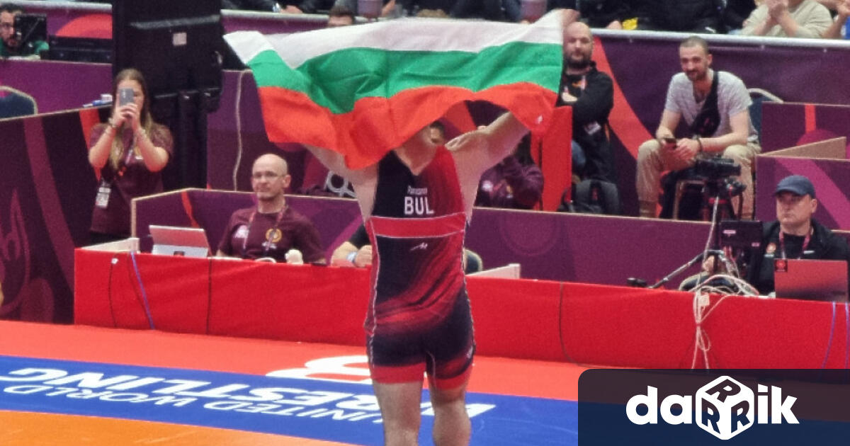 Магомед Рамазанов спечели европейската титла по борба в категория до