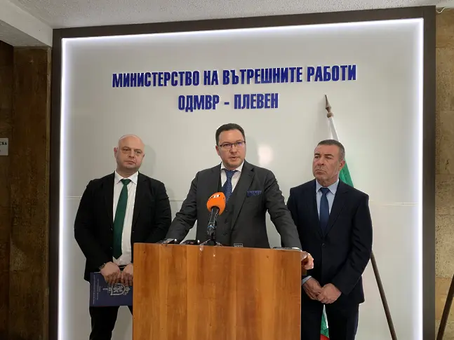 Даниел Митов в Плевен: „Безумно, хаотично политическо безвремие“ са последните 4 години