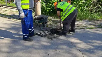 Община Видин започна почистването на дъждоприемните шахти и подновяването на пътната маркировка