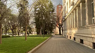 В четвъртък до обед времето ще е слънчево - след обед се очакват краткотрайни валежи