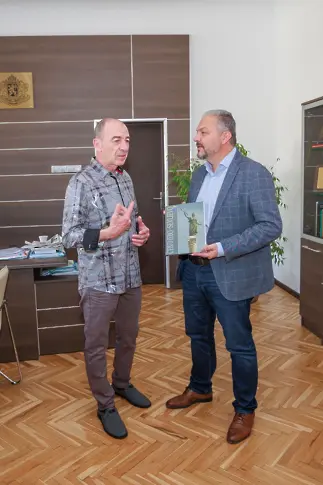 Огромен интерес към срещата с актьора Димитър Маринов в Севлиево