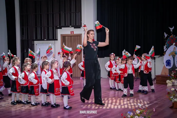 Врачанската ДГ „Европейчета“ отбеляза своя патронен празник