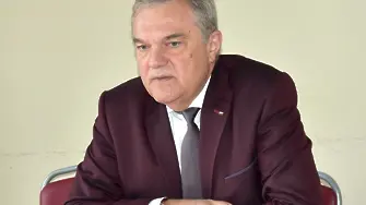 Румен Петков: Нужно е Конституционният съд да се произнесе отново по темата Референдум за въвеждане на еврото в България
