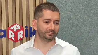  Слави Василев: ГРЕШИТЕ! Румен Радев е ЗА еврото, ЕС и НАТО! Разколебан е за своя партия! 