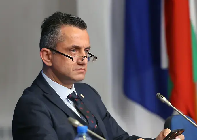 Бившият шеф на Митница Пловдив остава в ареста