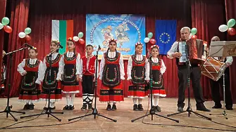    Отличия за децата на село Асеновци