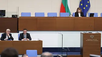 Обиди, крясъци и заплахи: Защо “Боташ” скара депутатите?
