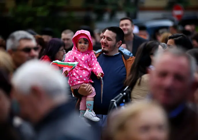  “Да учат за вярата ”: Граждани се събраха в поддръжка тутакси по вяра 