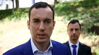 Кметът Терзиев: Нямам повод да си говоря с хора, които държат за заложници цял един град