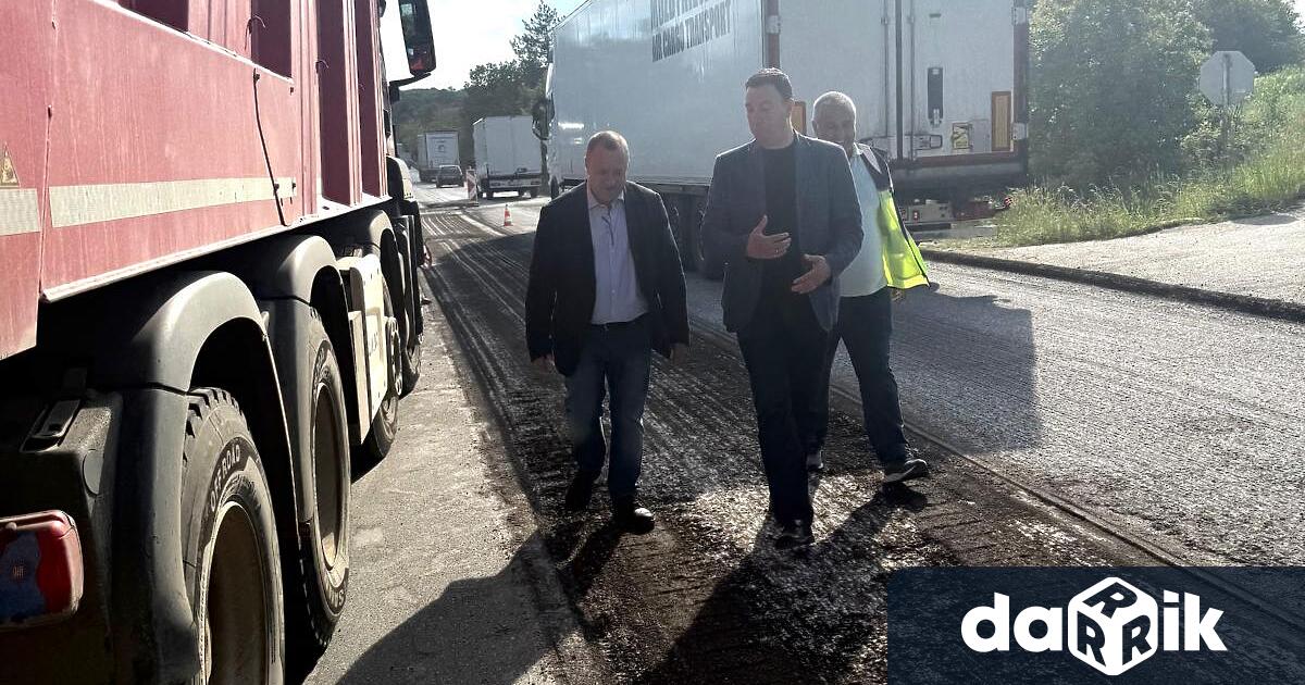 Министърът на регионалното развитие и благоустройството Иван Иванов провери дейностите