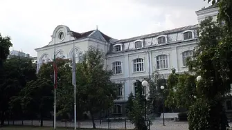 ПП-ДБ: Инженеринг „на тъмно: Какво крие поръчката за новата сграда на Хуманитарната?