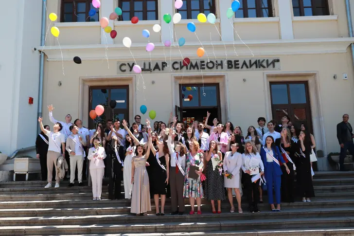 9 училища във Видин изпратиха своите зрелостници