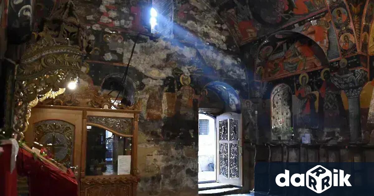 На 16 ти май се почитат ПреподобниТеодор Освещени иСв преподобниотци