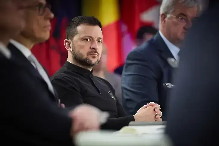 Зеленски ще участва на мирните преговори в Истанбул само ако Путин присъства