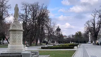 В събота облачността ще е променлива с максимални температури между 16° и 18°