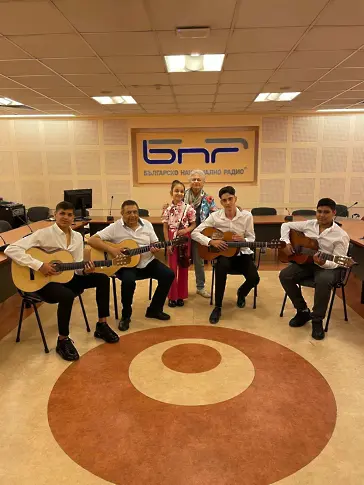 Проектът „Музиката вместо улицата“ спечели първа награда в радио предаване