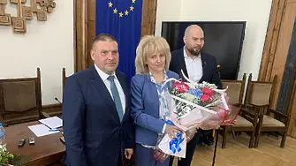На официална церемония връчиха почетния знак на доц. д-р Емилияна Конова