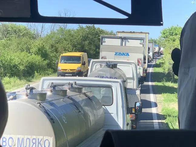 Поради ремонтни дейности е затруднено движението в отсечката Телиш - Радомирци