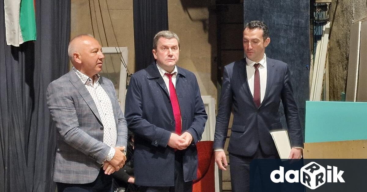 Министерството на младежта и спорта ММС и Министерството на вътрешните