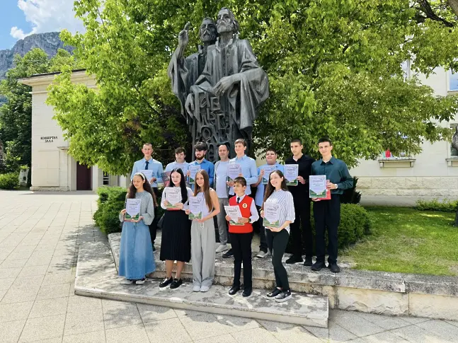 Във Враца на тържествена церемония отличиха най-добрите в сферата на образованието и културата