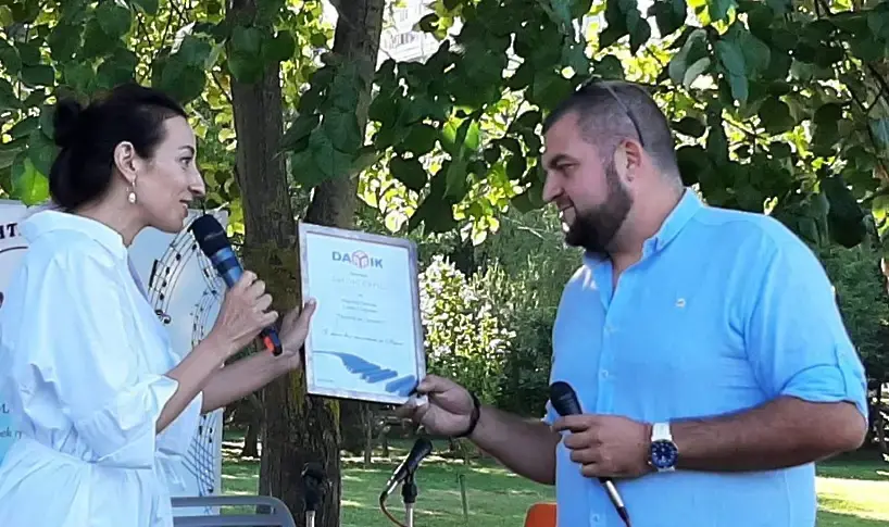 Мартин Пенчев и „Групата на Групите“: Кампанията за базата на малките акробати от Айтос започна