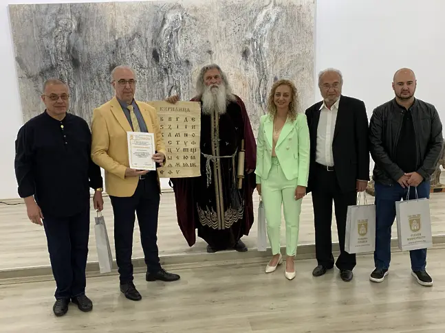 Дейци на културата в Плевен бяха отличени на празничния 24-ти май/СНИМКИ/