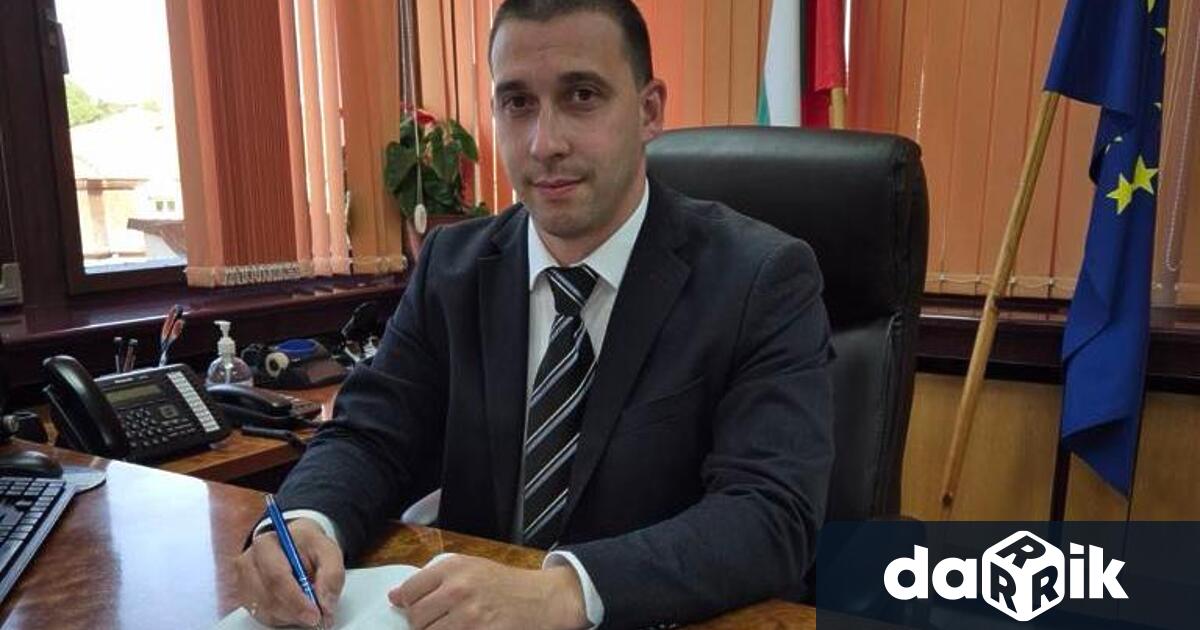 Поздравителен адрес от Николай Абрашев по повод 24 тимай Уважаеми директори на