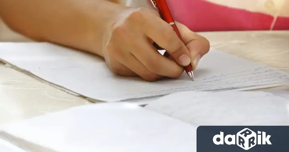 Изпитът за зрелостниците които ще се явят днес в Пловдив