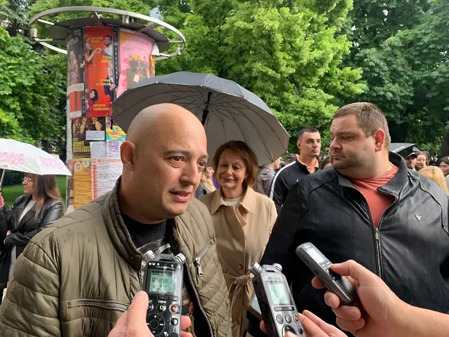  Протестът на медици в Плевен събра голям брой недоволни 