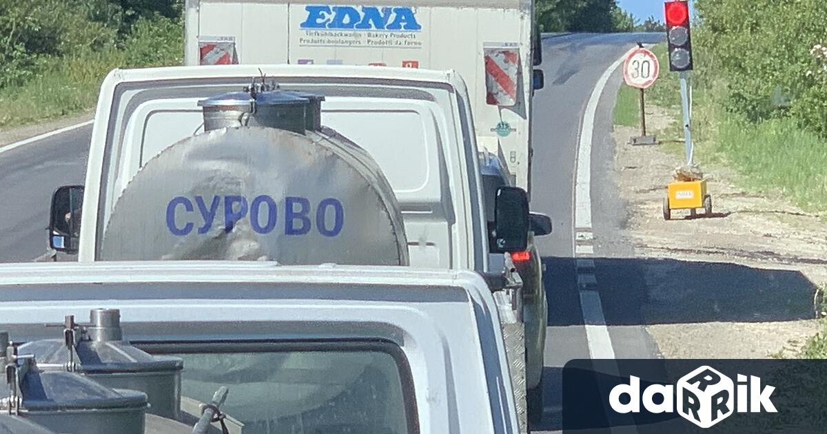 Временно движението по път I 3 в отсечката Радомирци – Телиш