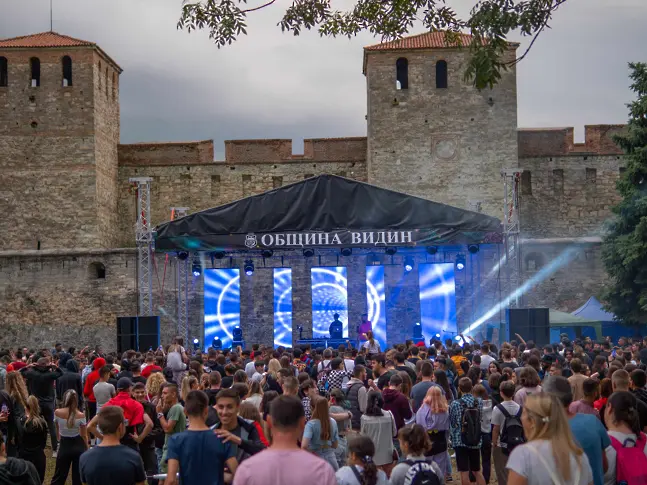 Видин посреща Деня на детето със Summer Vibes Festival на 31 май и 1 юни