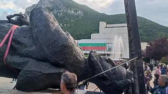 Ботев си дойде във Враца  -  дейностите по  монтажа на реконструираният монумент са насрочени за утре в 9 ч. 