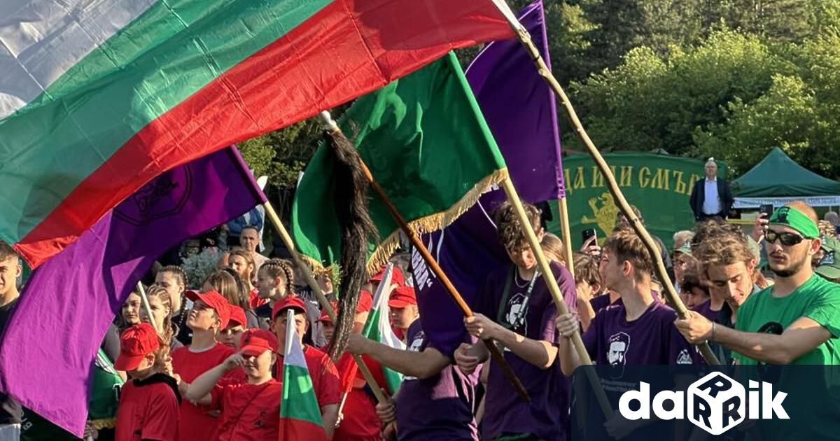 Областният управител Николай Николов откри 77 ия Национален туристически поход Козлодуй Околчица На