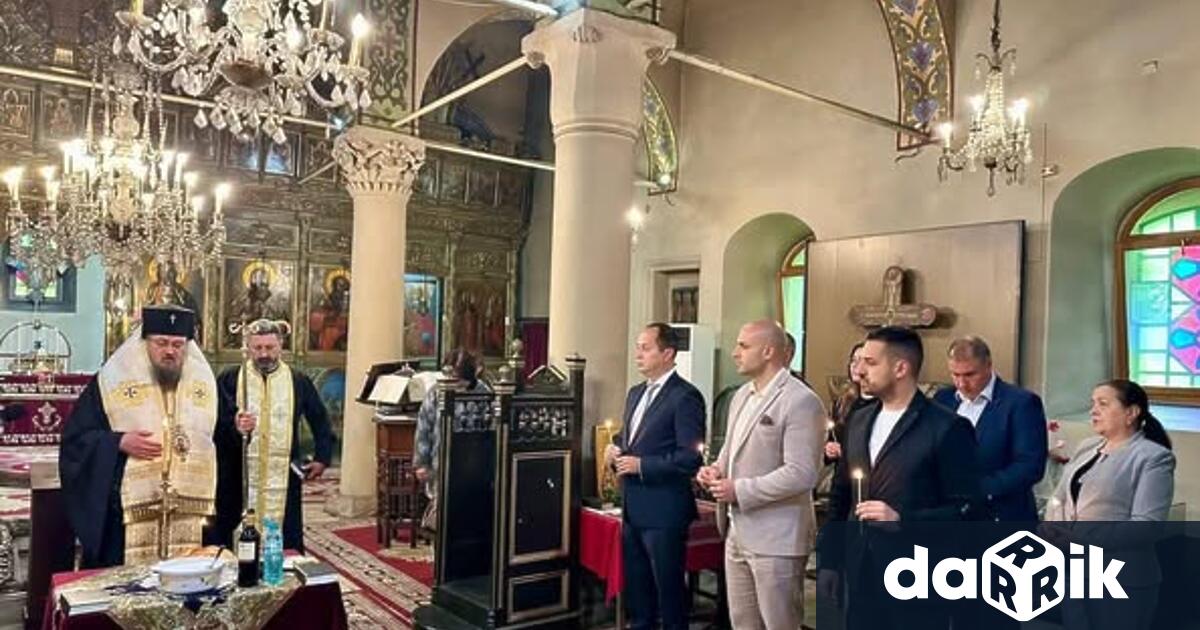 По традиция Денят на Враца започна с възпоменателна панихида за