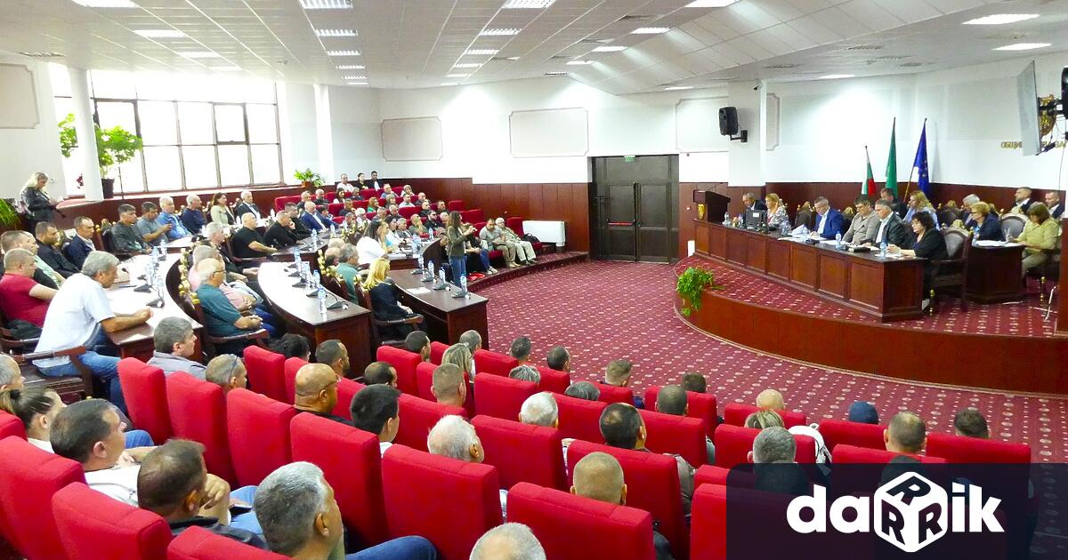 Приемът на заявления за обезщетения на щетите от градушката на