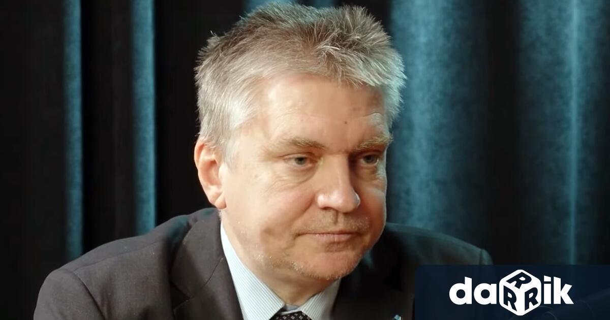 Само преди една година едни хора крещяха че като пуснем