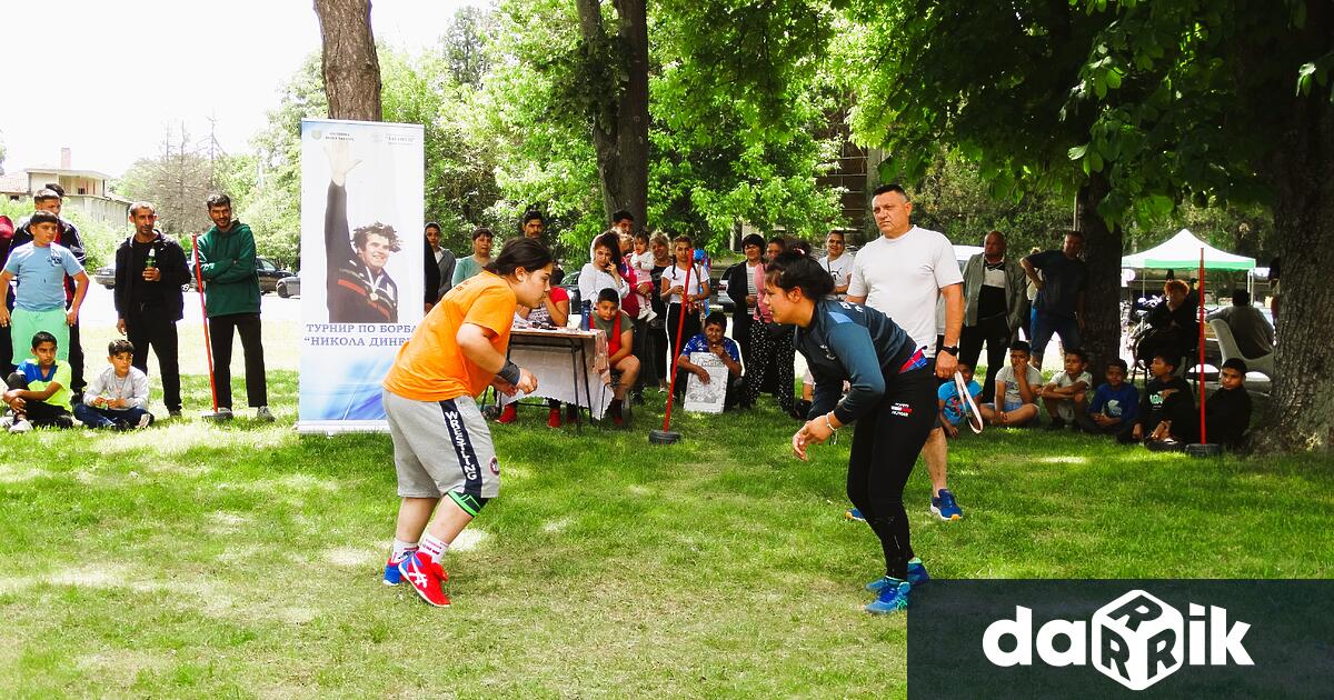В новозагорското село Стоил войвода се проведе турнир по борба
