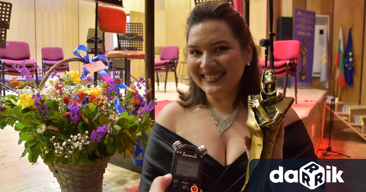 Веднага след края на финалния концерт с който беше закрит