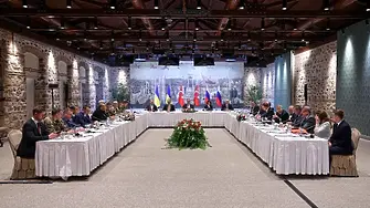 На срещата в Истанбул ще присъстват представители на Германия, Франция и Великобритания