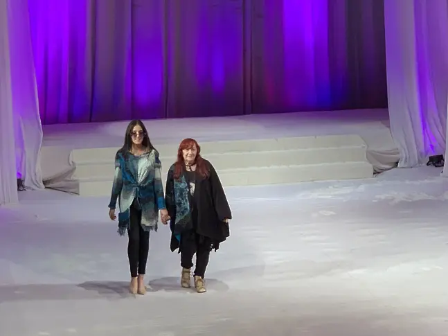  При голям триумф мина 76-то издание на Парад на модата - Плевен-2025/СНИМКИ/ 